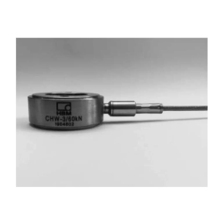 תצלום מוצר אמיתי ממפרט HBK של CHW-3/60KN המיועד לעד 300°C; הקיבולת של שתי הגרסאות היא 60 kN אך טווח הטמפרטורה שונה
