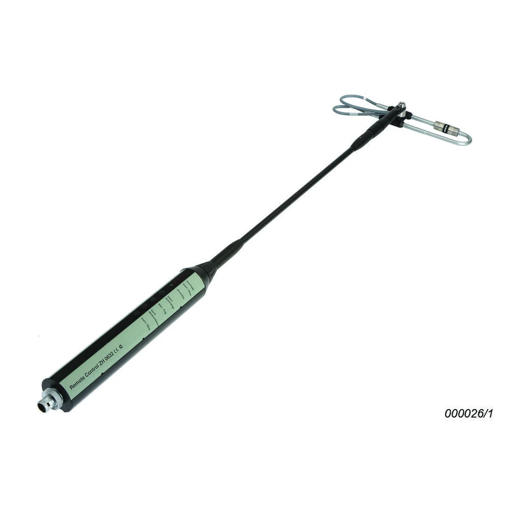 תצלום יצרן של ערכת Type 3599 הכוללת את זוג המיקרופונים המותאם Type 4197; לא צילום תקריב של הזוג בנפרד
