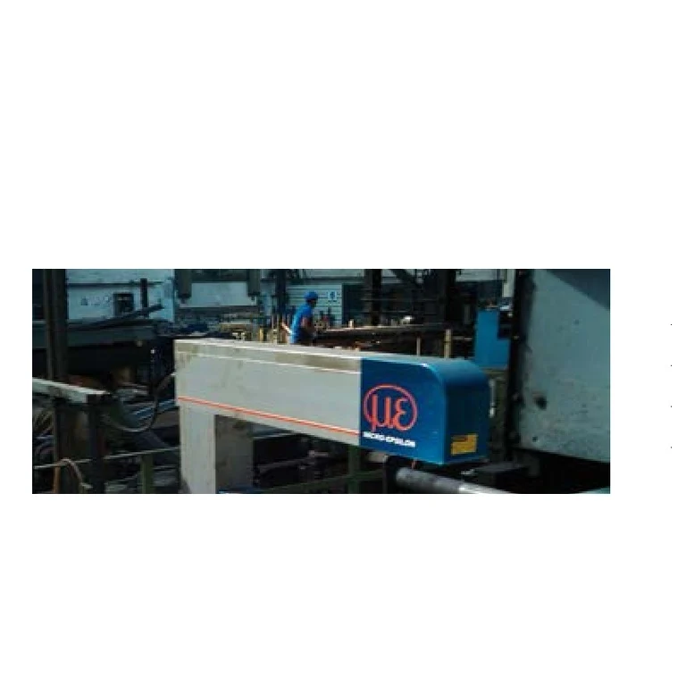 תצלום יצרן של מערכת thicknessCONTROL MTS 7202.T/8202.T בפעולה