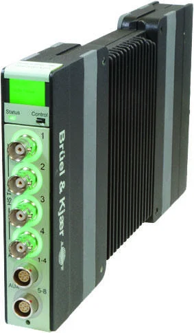 מודול LAN-XI 3056 בתצלום היצרן עם הפנל הרגיל המתועד.