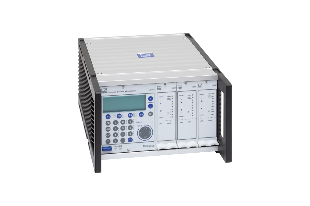מערכת רכישת נתונים HBK MGCplus — תצורה מייצגת של מארז ומודולים